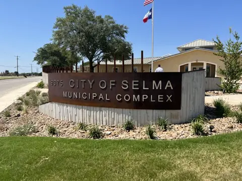Heroes Memorial- Selma City Hall